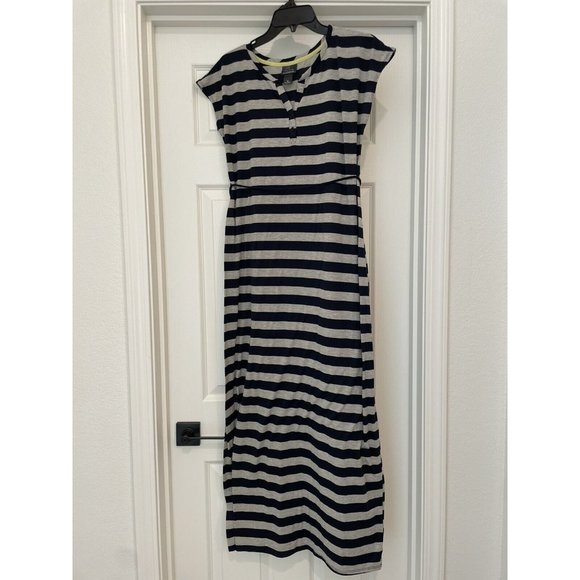 Oh Baby By Motherhood Size:Medium, Gray/Navy striped Dress - Pre-owned - Picture 1 of 4